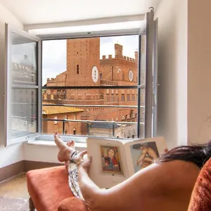 Palazzo Chigi Zondadari Siena