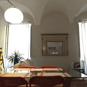  Appartamento San Longino Holiday Italia